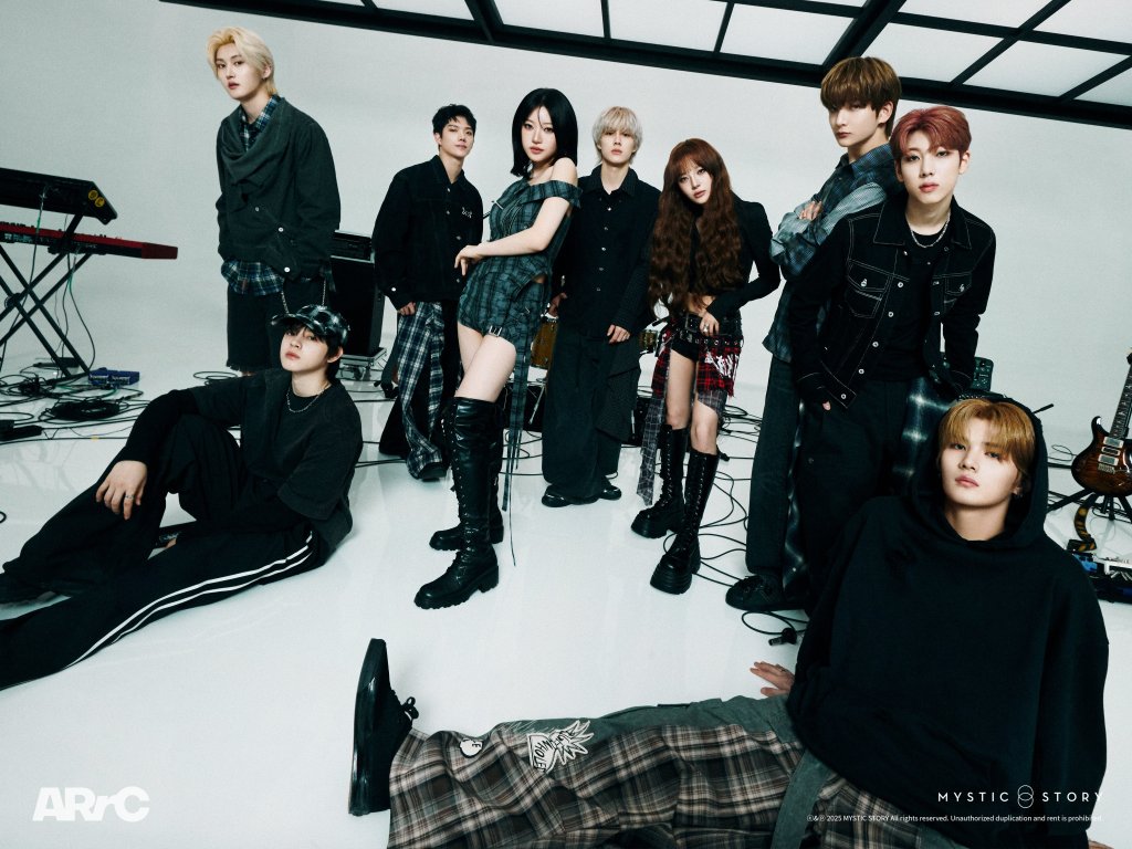 ARrC lança novo single álbum CTRL+ALT+SKIID, com MOON SUA X SIYOON, do&nbsp;Billlie